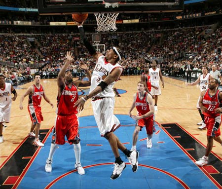 展现了坚决 展现了坚决