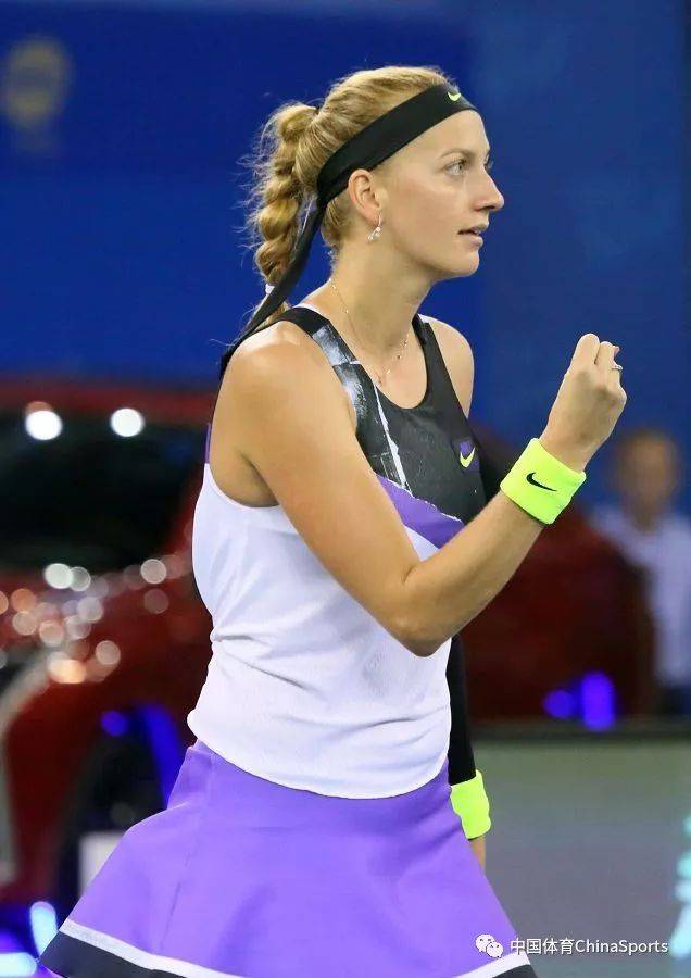 她出色的技 她出色的技